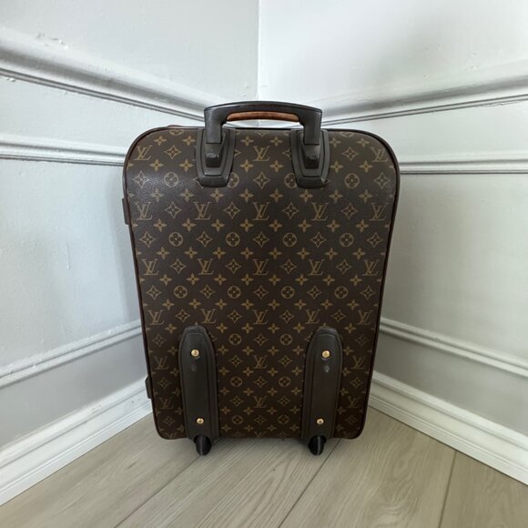 Louis Vuitton MONOGRAM CANVAS Pegase 55 - Picture 2 of 13